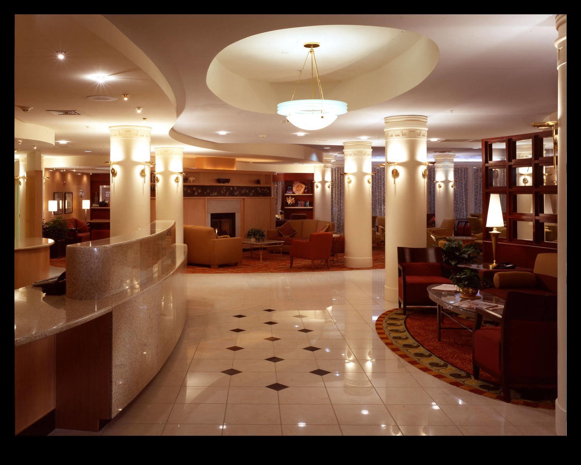 Готель Courtyard By Marriott Middletown Goshen Екстер'єр фото