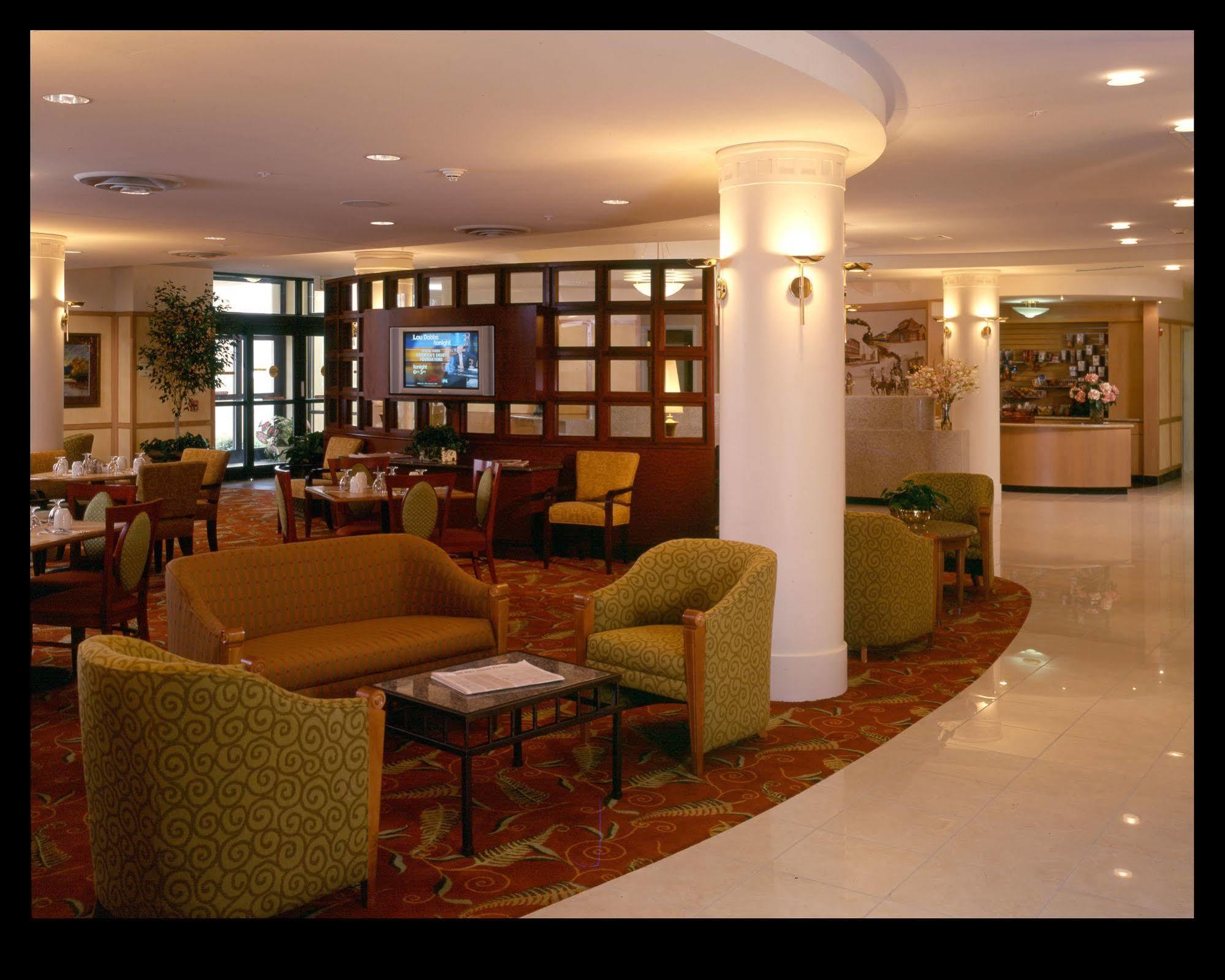 Готель Courtyard By Marriott Middletown Goshen Екстер'єр фото